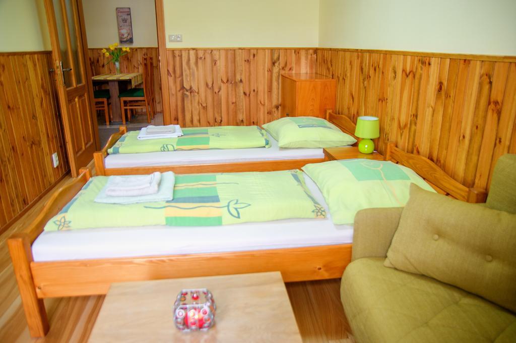 Vila Pod Branou Poprad Exterior photo