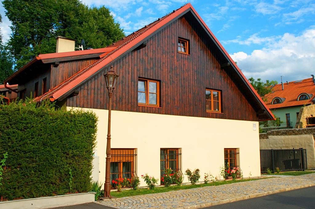 Vila Pod Branou Poprad Exterior photo